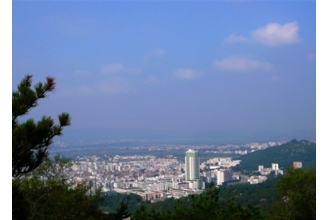 街道垃圾分類(lèi)亭落戶汕頭濠江區(qū)